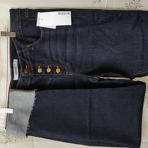 JustFab Jeans NWT